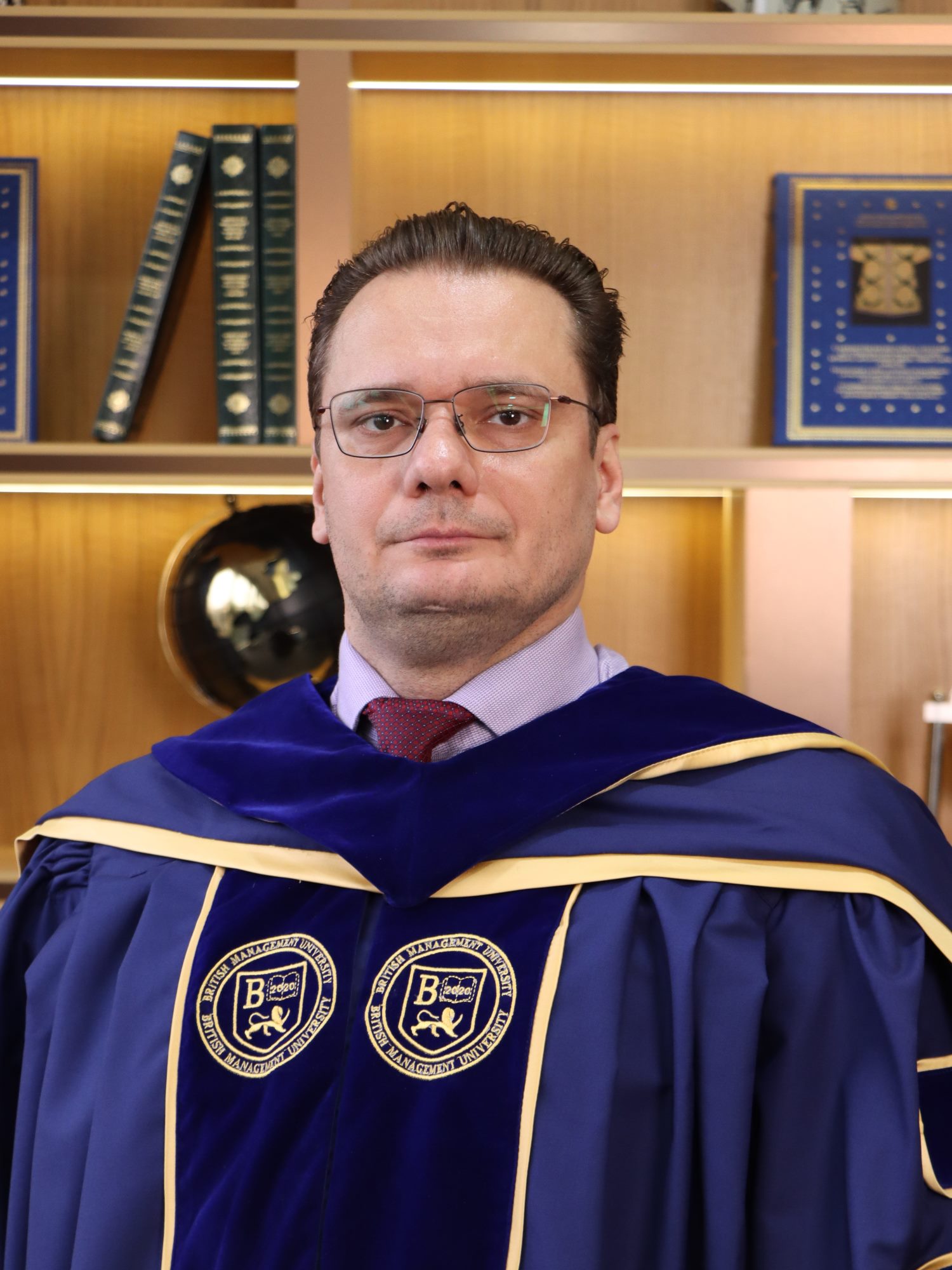 Юрий Локтионов, Ph.D., CFA